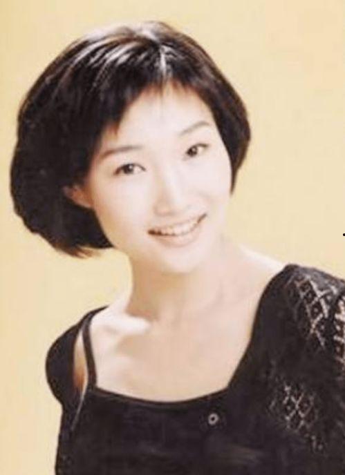 李梓萌吃瓜,揭秘娱乐圈幕后故事