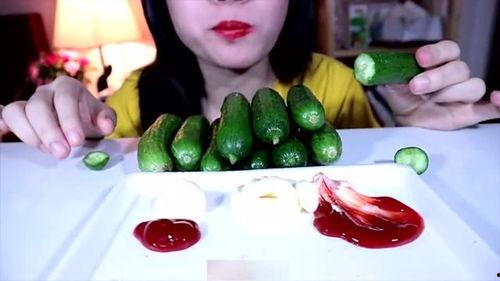 瓜姐吃美食,尽享味蕾盛宴